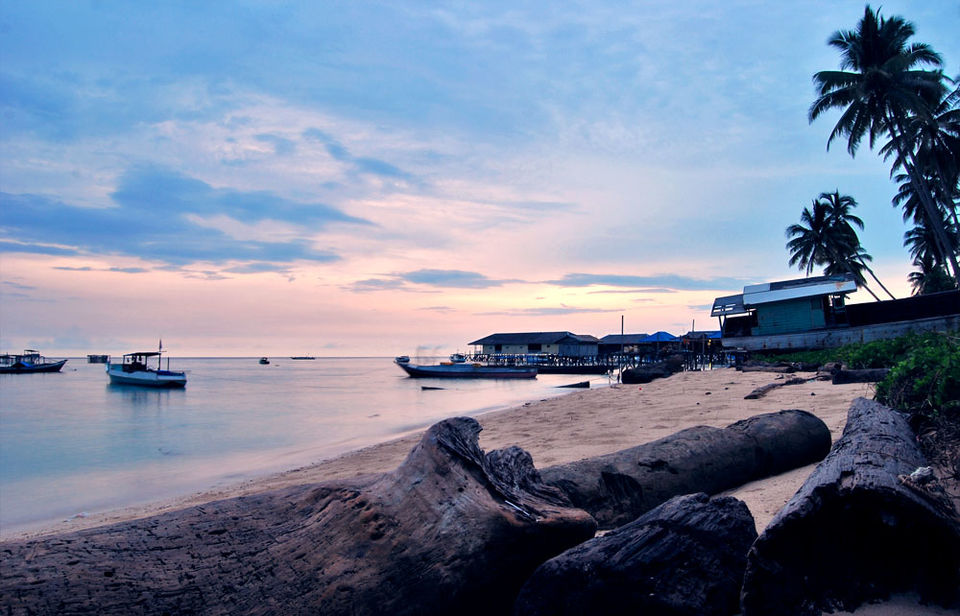 10 Wisata Berau Terbaik yang Wajib Dikunjungi